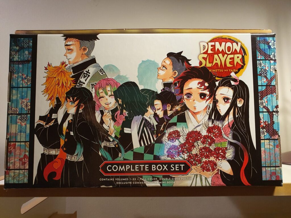 海外就職に役立つ語学学習法として英語版漫画「鬼滅の刃」を読む活用例